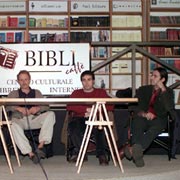 Roma dicembre 2002. Presentazione del libro Radiobugliolo. Nellordine: Nichi Vendola, Erri de Luca, Sas e Chito.